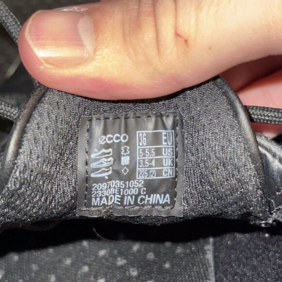 ECCO Street 720 Vented Gore-Tex Waterproof Athletic Sneaker Women’s Size 5-5.5 - Picture 8 of 8